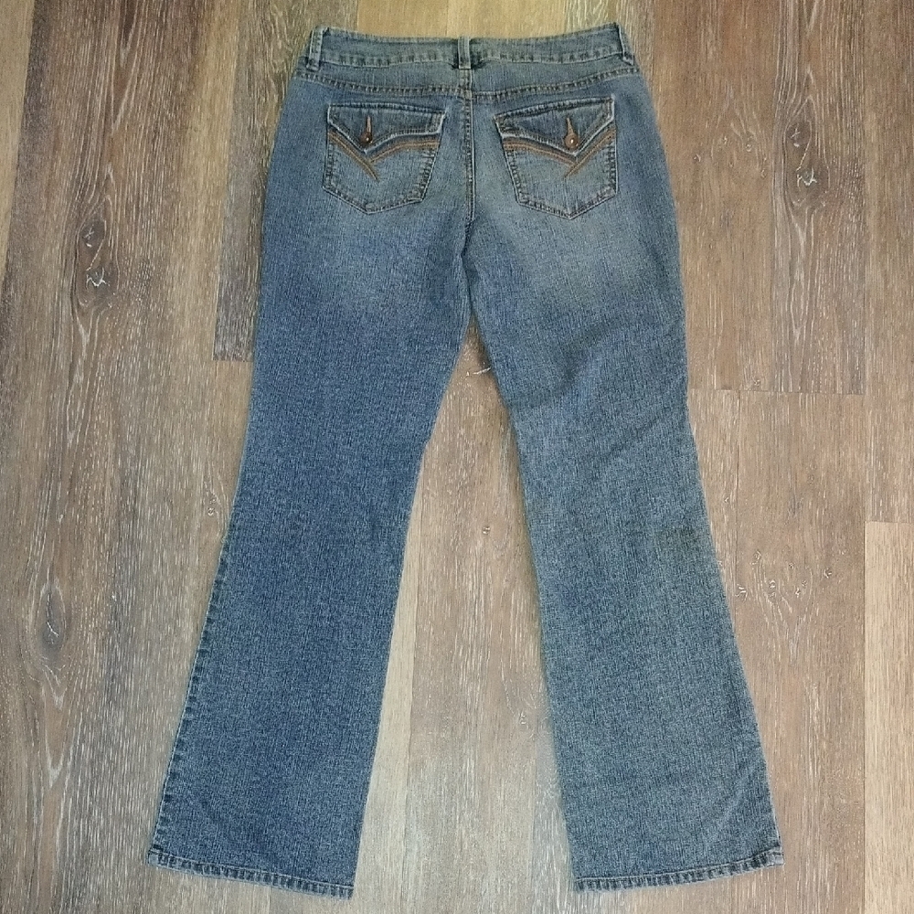 Apt 9 Blue Flare Wide Leg Jeans with Stitching - Picture 3 of 3